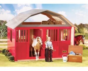 Breyer Red Two-Stall Barn