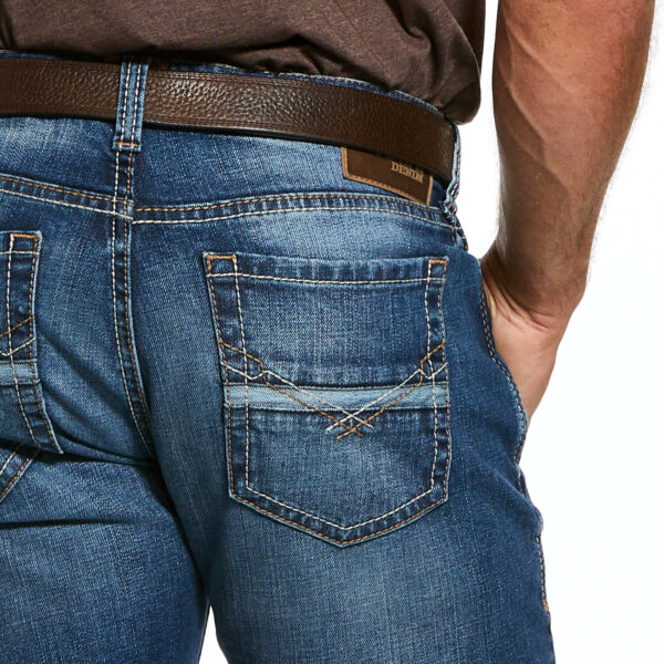 Ariat M7 Stackable Slim Straight Nassau Jean Pocket Detail View