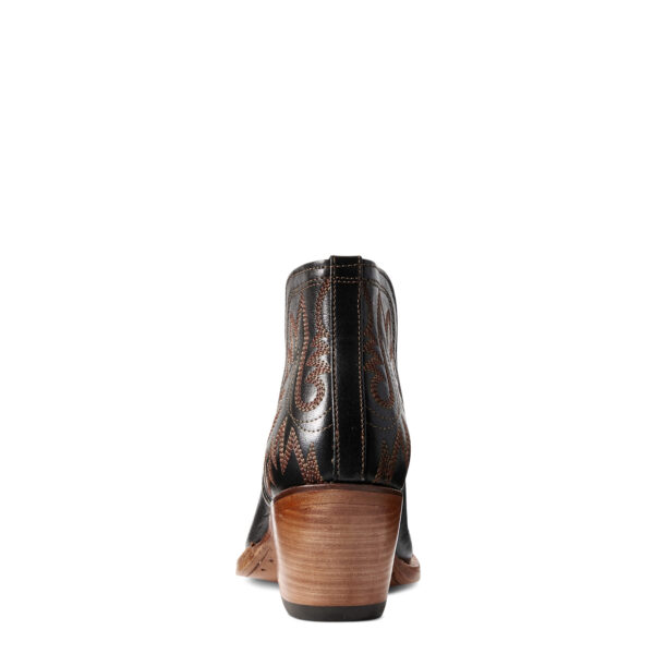 Ariat Dixon Brooklyn Black Boot Heel View