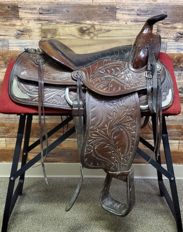 Used Western Saddle Right Side