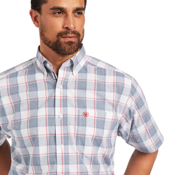 Ariat Foster Pro Series Short Sleeve Shirt Detail