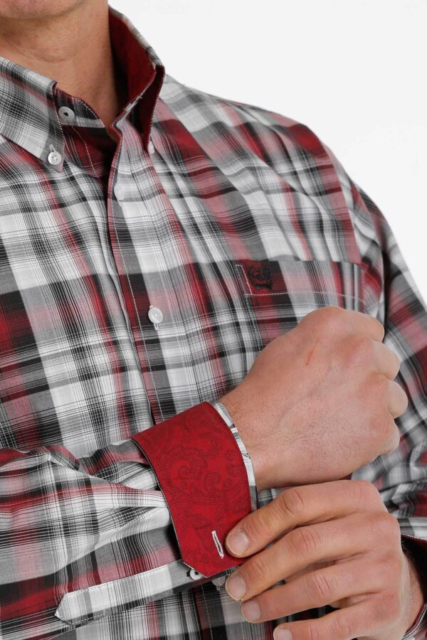 Cinch Burgundy Plaid Western Shirt Detail