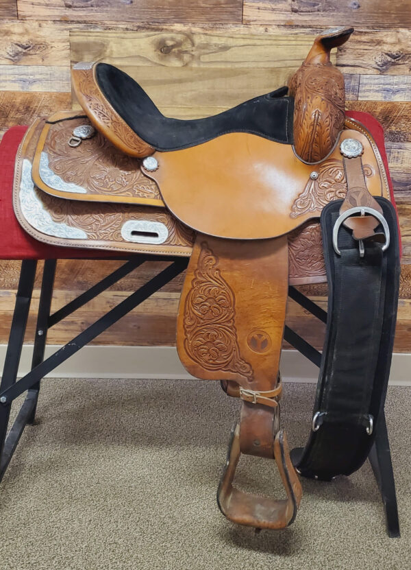 Used Circle Y Show Saddle Alt View172202