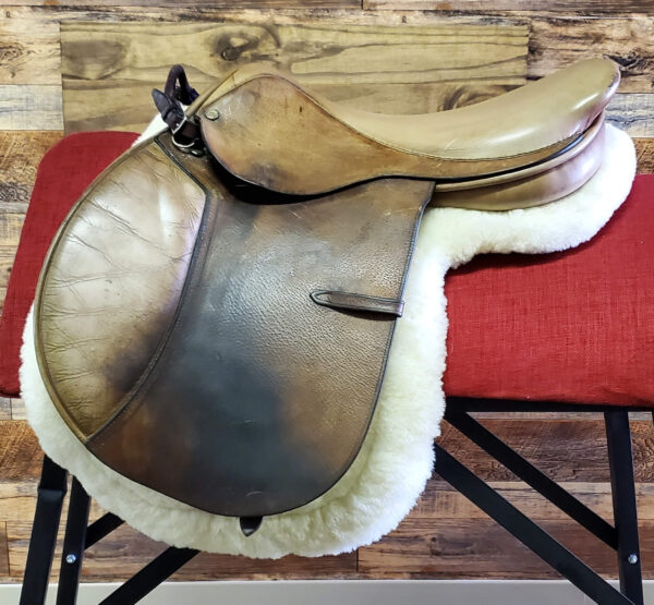 Used Beval Close Contact Saddle
