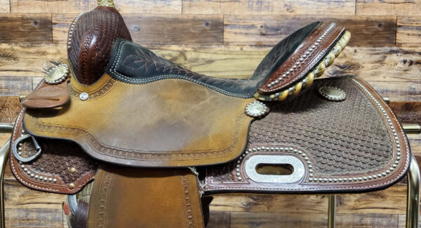 Used Billy Cook Barrel Saddle Detail View
