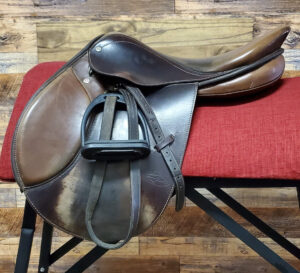 Used Courbette Close Contact Saddle