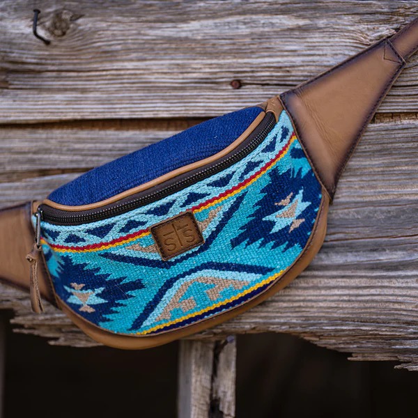 Front Side view of the STS Mojave Sky Belt/Crossbody Bag