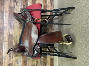 Used Circle Y 2381 Blackfoot Flex2 Tail 18" Reg Tree