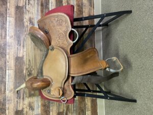 Used J.B. Heritage Barrel Saddle 15" Semi-QHB