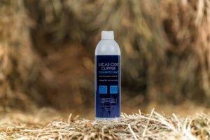 LUCAS-CIDE Clipper Cleanfectant Spray 16oz.