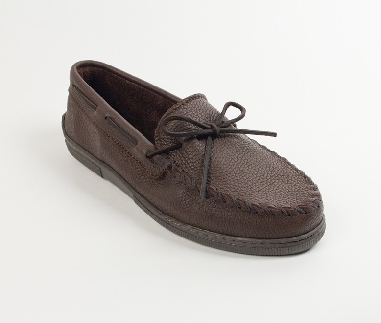 Minnetonka Classic Moosehide Moccasin